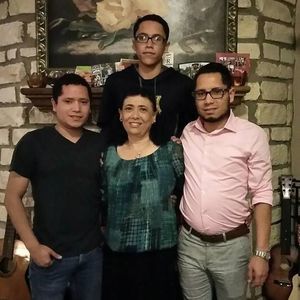 Meet your Posher, Miriam